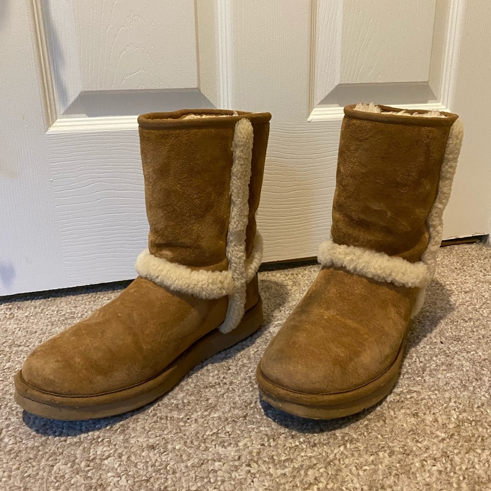 Chestnut Uggs